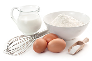 harina, leche, huevos
